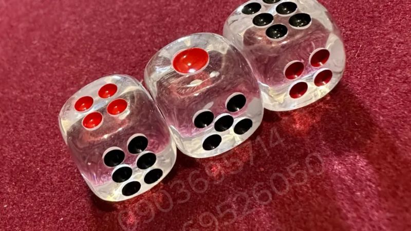 Tiết lộ cách chơi xí ngầu dễ ăn tiền thật mới nhất hiện nay 4 Quan sát những cao thủ chơi lâu năm